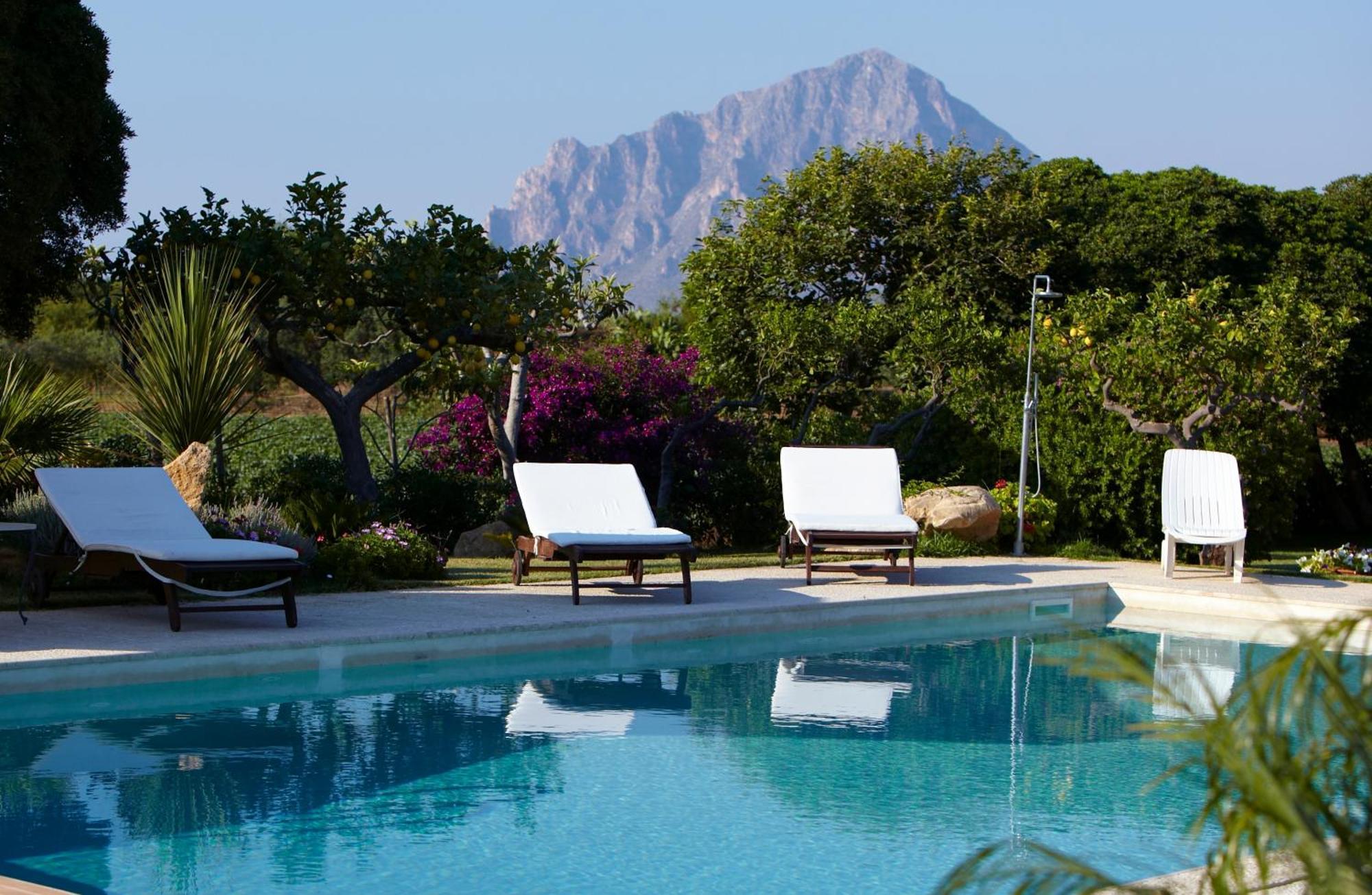 Baglio Sant'Andrea Bed & Breakfast วาลเดอรีส ภายนอก รูปภาพ