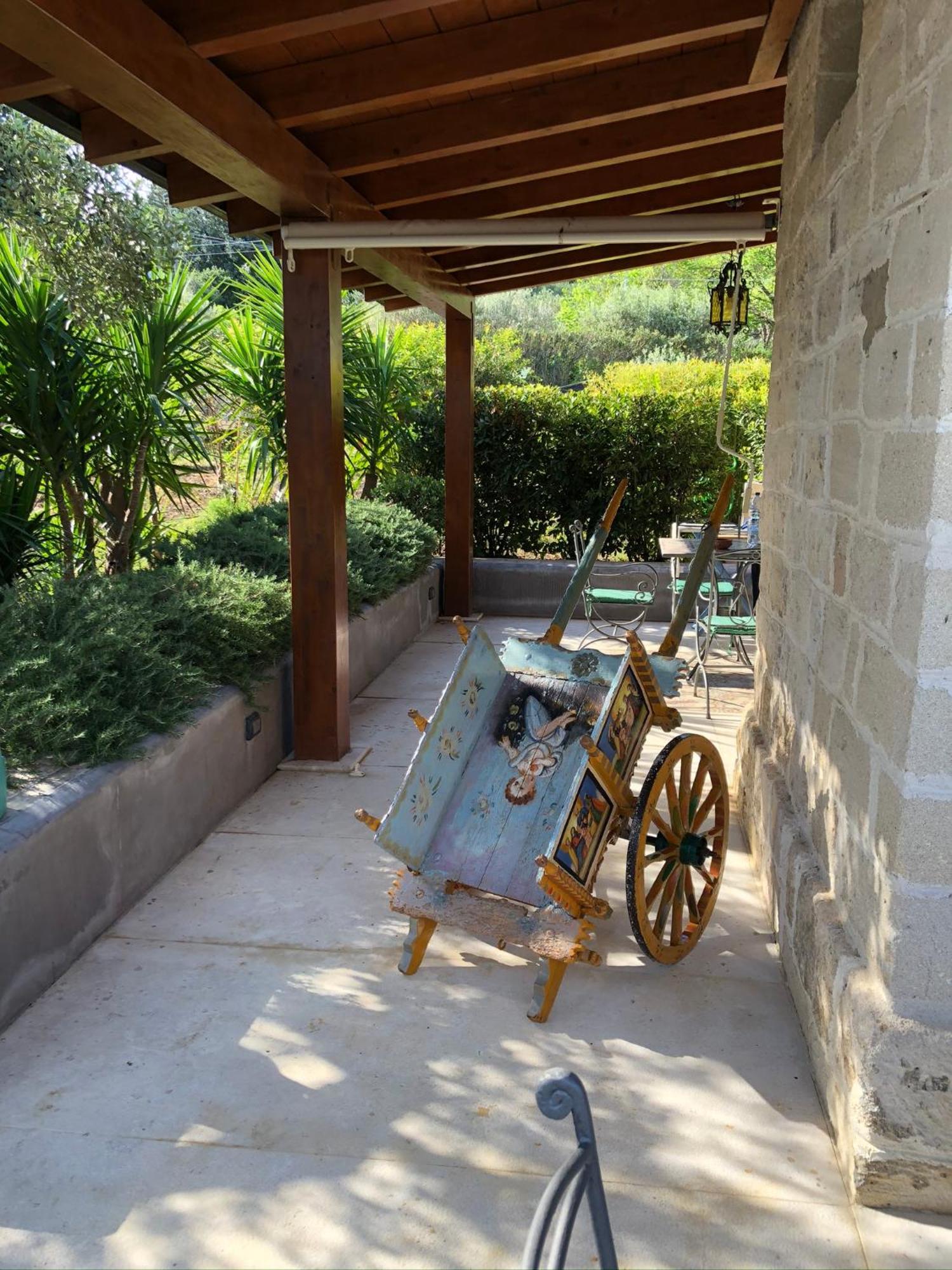 Baglio Sant'Andrea Bed & Breakfast วาลเดอรีส ภายนอก รูปภาพ