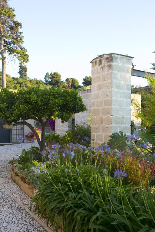 Baglio Sant'Andrea Bed & Breakfast วาลเดอรีส ภายนอก รูปภาพ
